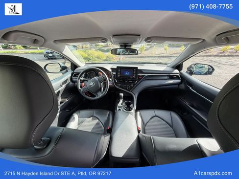 Used 2021 Toyota Camry SE FWD image 19