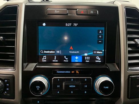 Used 2018 Ford F150 Lariat w/ Equipment Group 501A Mid AWD/4WD image 27