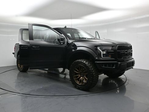 Used 2019 Ford F150 Raptor w/ Equipment Group 802A Luxury AWD/4WD image 33