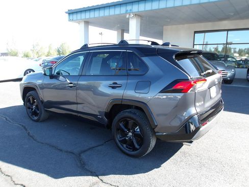 Used 2021 Toyota RAV4 XSE w/ XSE Grade Weather Package AWD/4WD image 3