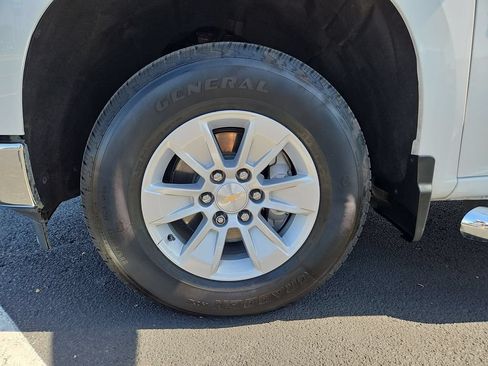 Certified 2025 Chevrolet Silverado 1500 LT w/ Safety Package RWD image 31