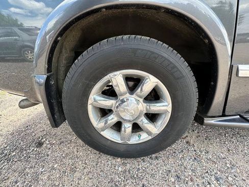 Used 2005 INFINITI QX56 4WD image 16