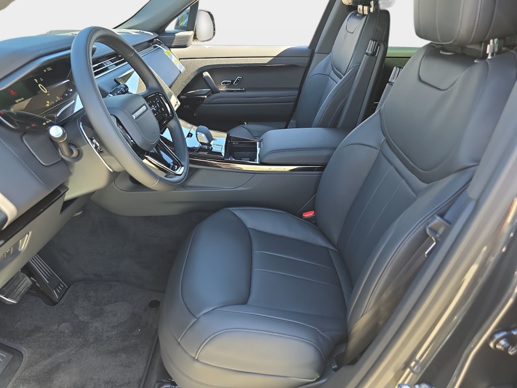 New 2027 Land Rover Range Rover Sport Dynamic SE AWD/4WD image 16