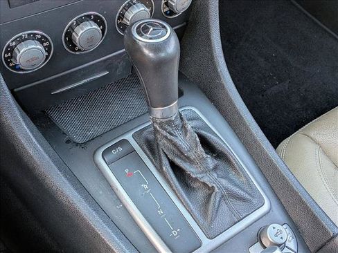 Used 2009 Mercedes-Benz SLK 350 image 12