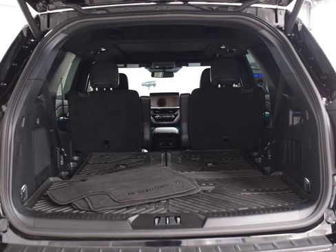 Used 2025 Ford Explorer ST w/ Sun And Sound Package AWD/4WD image 17