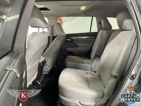 Used 2023 Toyota Highlander Limited AWD/4WD image 22