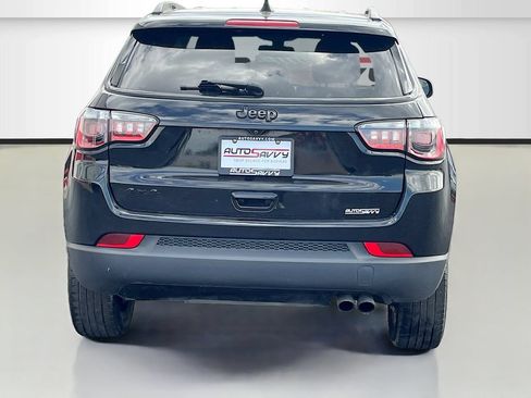 Used 2020 Jeep Compass Latitude AWD/4WD image 6