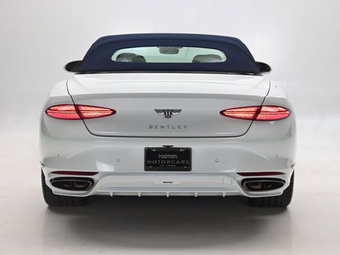 Used 2025 Bentley Continental GT Speed image 8