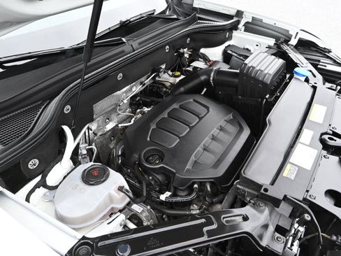 Used 2024 Volkswagen Atlas SE image 36