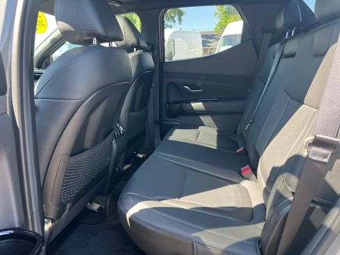 Used 2024 Hyundai Santa Cruz Limited AWD/4WD image 11