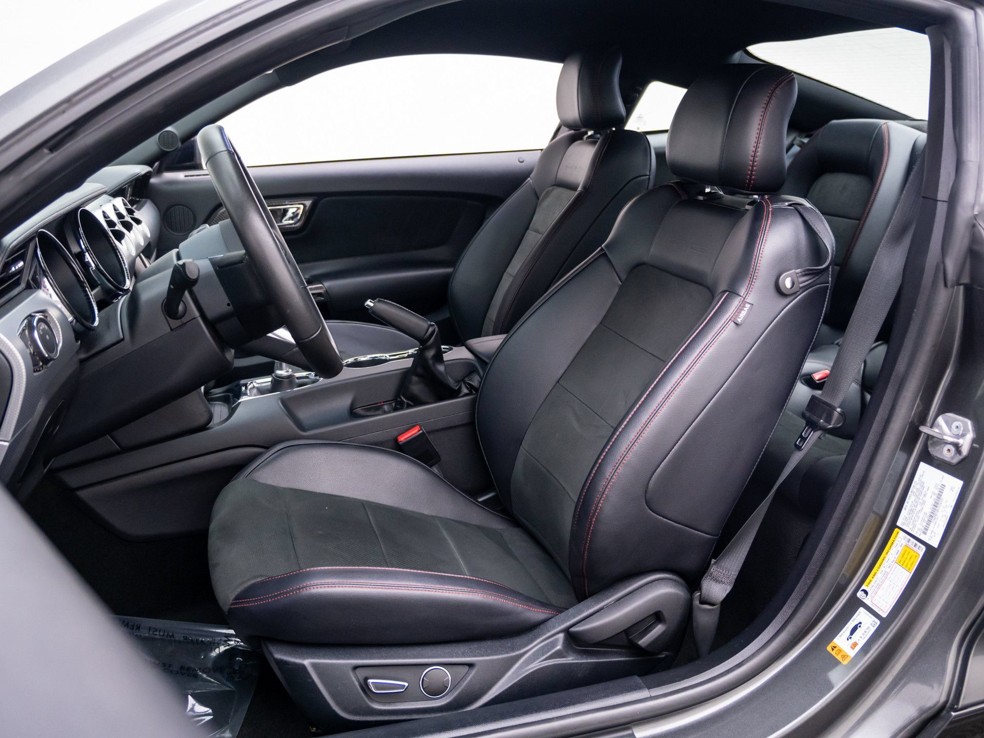 Used 2016 Ford Mustang GT Premium w/ Enhanced Security Package RWD image 14