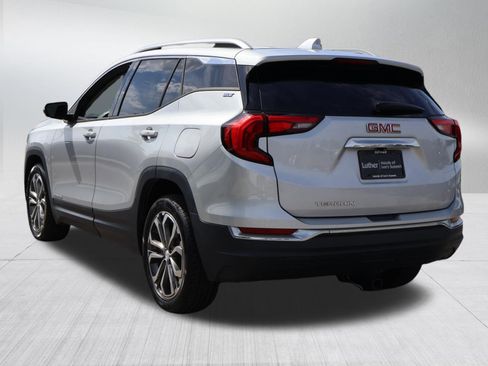Used 2019 GMC Terrain SLT FWD image 4