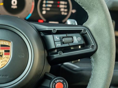 Certified 2024 Porsche Cayenne Turbo GT image 37