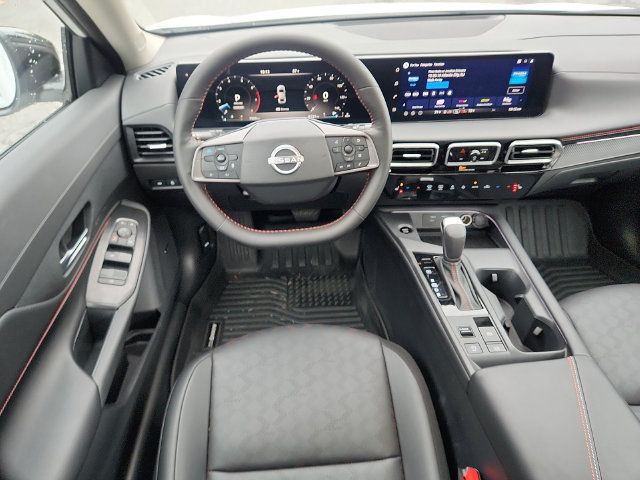 Used 2026 Nissan Sentra SR w/ SR Premium Package FWD image 11