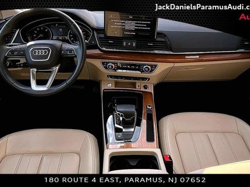Used 2023 Audi Q5 2.0T Premium w/ Convenience Package AWD/4WD image 13