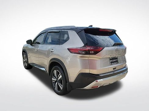 Used 2023 Nissan Rogue Platinum w/ Platinum Premium Package AWD/4WD image 3