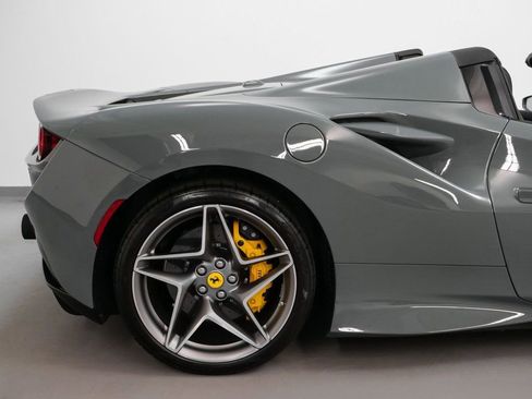 Used 2022 Ferrari F8 Tributo Base image 34