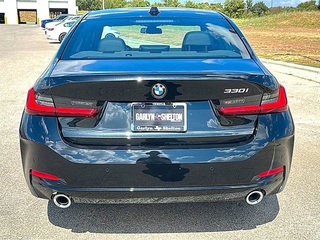 New 2026 BMW 330i Sedan w/ Premium Package RWD image 38