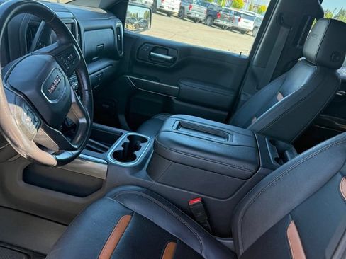 Used 2021 GMC Sierra 1500 AT4 w/ AT4 Preferred Package AWD/4WD image 10
