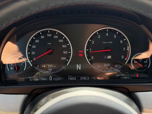 Used 2014 BMW M5 RWD image 27