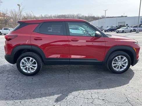 New 2026 Chevrolet TrailBlazer LS w/ LS Convenience Package AWD/4WD image 4