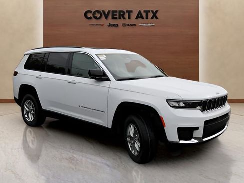 New 2025 Jeep Grand Cherokee L Laredo w/ Luxury Tech Group I image 7