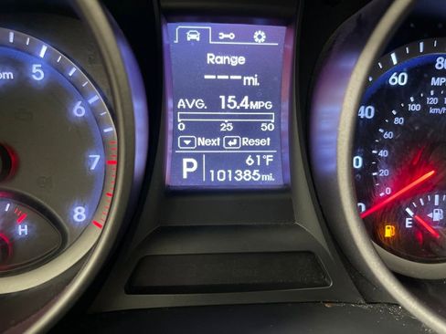 Used 2015 Hyundai Santa Fe Sport image 21