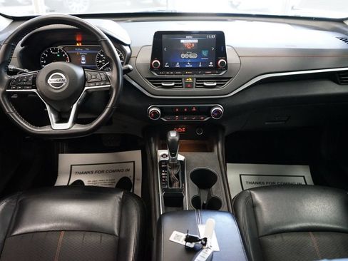 Used 2021 Nissan Altima 2.5 SR FWD image 38