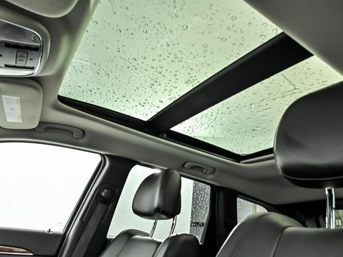 Used 2013 Jeep Grand Cherokee Limited AWD/4WD image 18