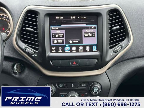 Used 2014 Jeep Cherokee Latitude w/ Cold Weather Group image 21