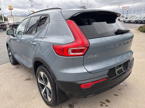 Certified 2023 Volvo XC40 B5 Plus w/ Protection Package Premier image 8