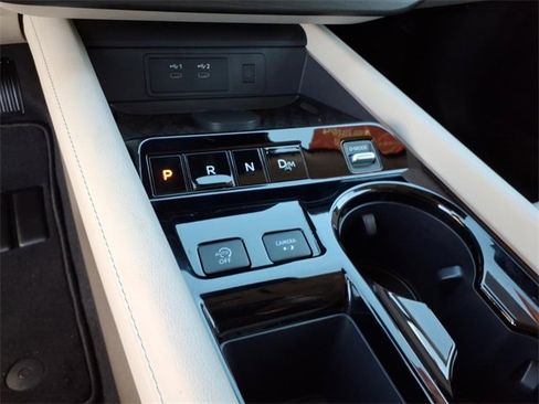 Used 2026 Nissan Murano Platinum image 13