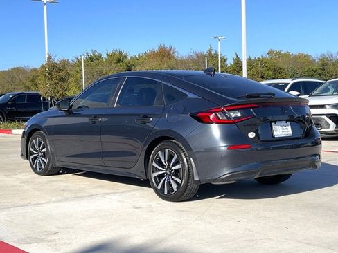 Used 2024 Honda Civic EX-L image 4