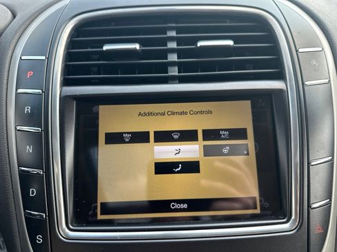Used 2019 Lincoln Nautilus Reserve w/ Class II Trailer Tow Package AWD/4WD image 65