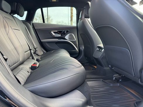 Certified 2022 Mercedes-Benz EQS 580 EQS 580 image 21