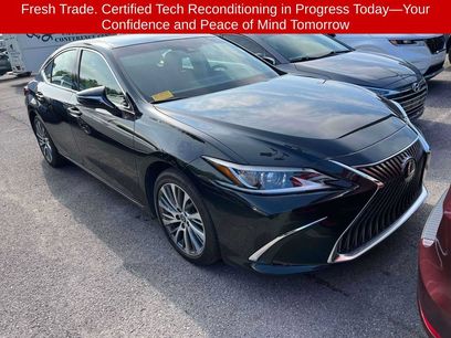 Used 2019 Lexus ES 350 w/ Accessory Package