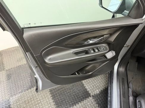 Used 2023 GMC Terrain SLE w/ Driver Convenience Package FWD image 19