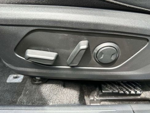 Certified 2024 Hyundai Tucson Limited AWD/4WD image 17