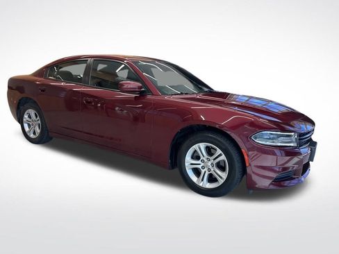 Used 2019 Dodge Charger SXT image 7