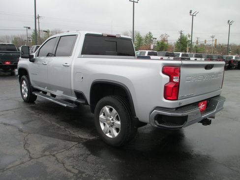 Used 2021 Chevrolet Silverado 2500 LTZ image 7
