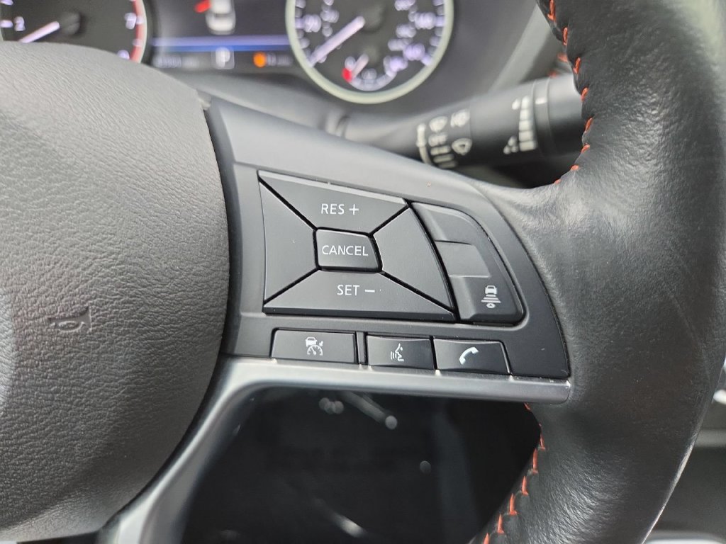 Used 2023 Nissan Sentra SR w/ SR Premium Package FWD image 20