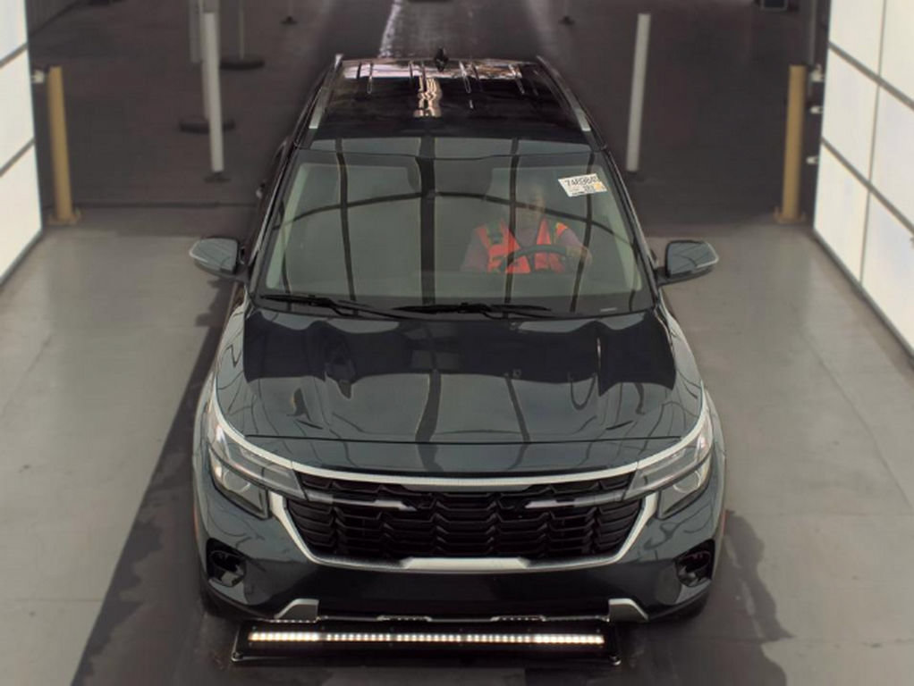 Used 2026 Kia Seltos S FWD image 3