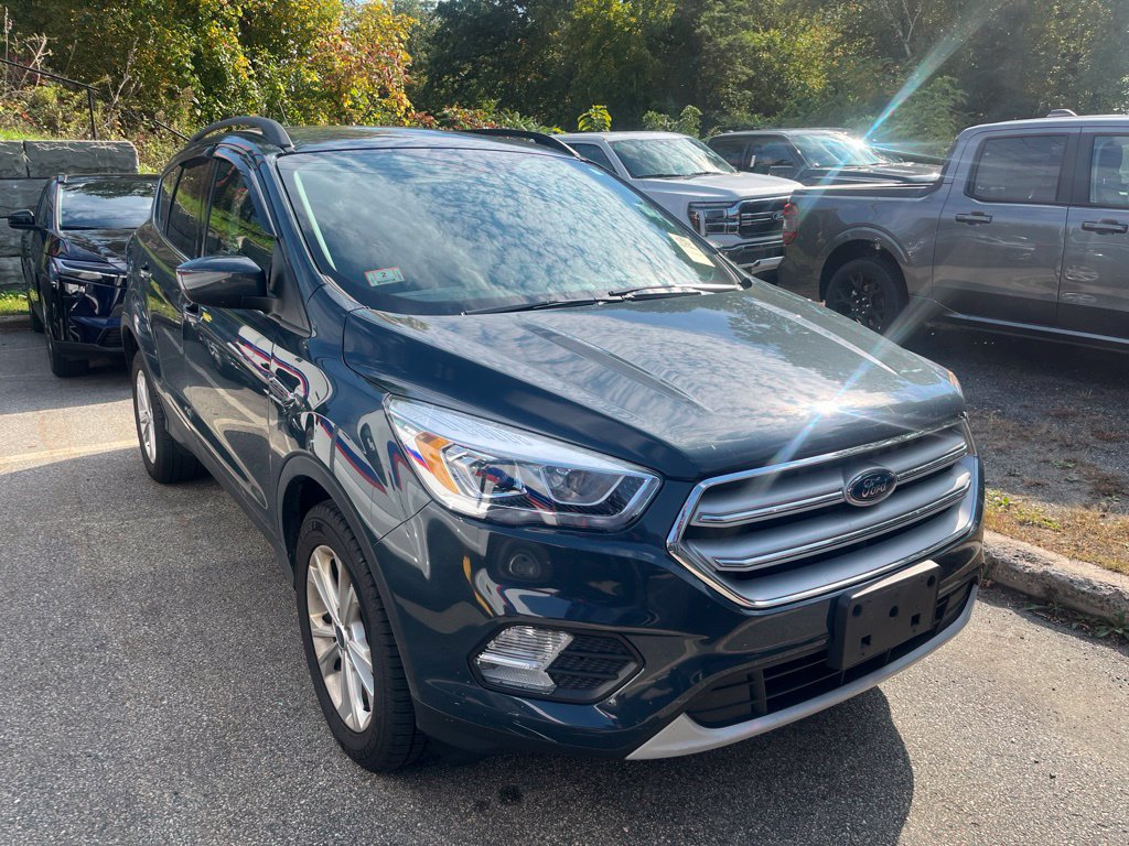 Used 2019 Ford Escape SEL AWD/4WD image 2