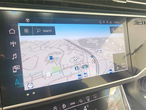 Used 2022 Audi Q8 Prestige AWD/4WD image 23