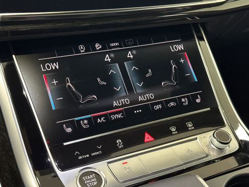 Used 2025 Audi Q8 Premium Plus w/ Premium Plus Package AWD/4WD image 21