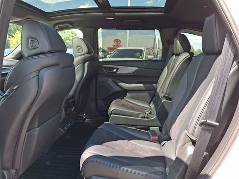Used 2023 Acura MDX A-Spec AWD/4WD image 11