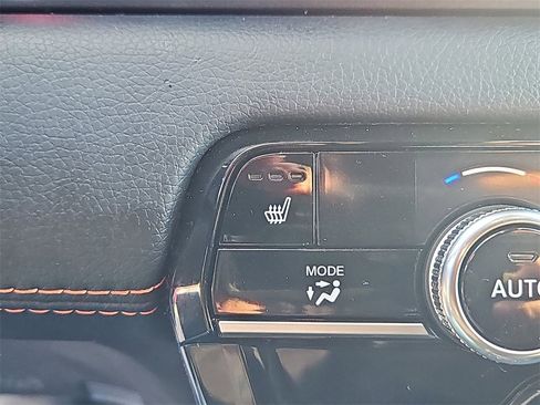 Certified 2023 Honda Pilot Sport image 17