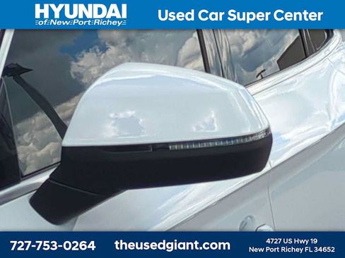 Used 2022 Audi Q5 2.0T Prestige AWD/4WD image 11