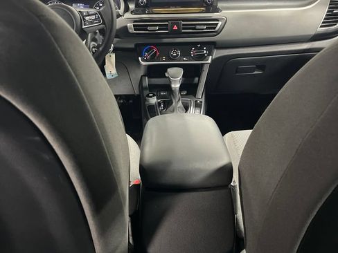 Used 2021 Kia Seltos LX AWD/4WD image 31
