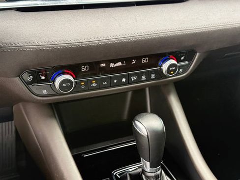 Used 2018 MAZDA MAZDA6 Signature image 24